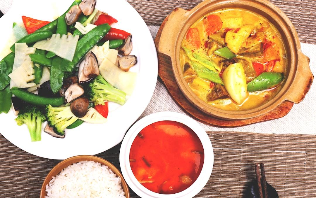 Cơm Tay Cầm (Vietnamese Hand-Held Rice)