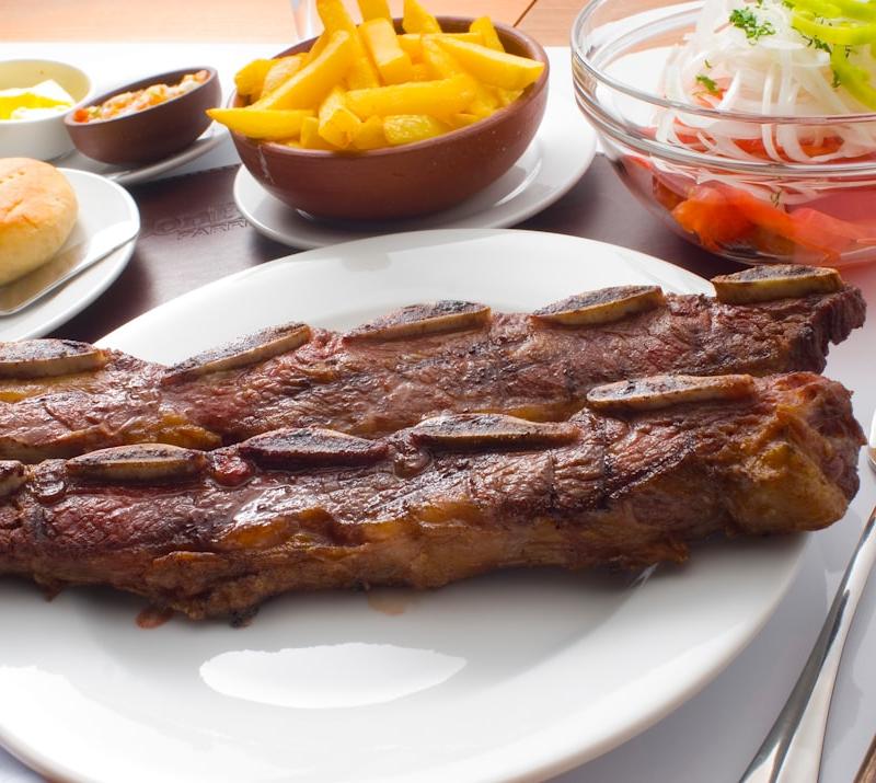 30-Min Costela no Bafo with Crispy Fries
