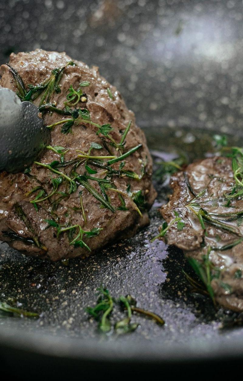 Pan-Seared Côte de Boeuf with Thyme Butter