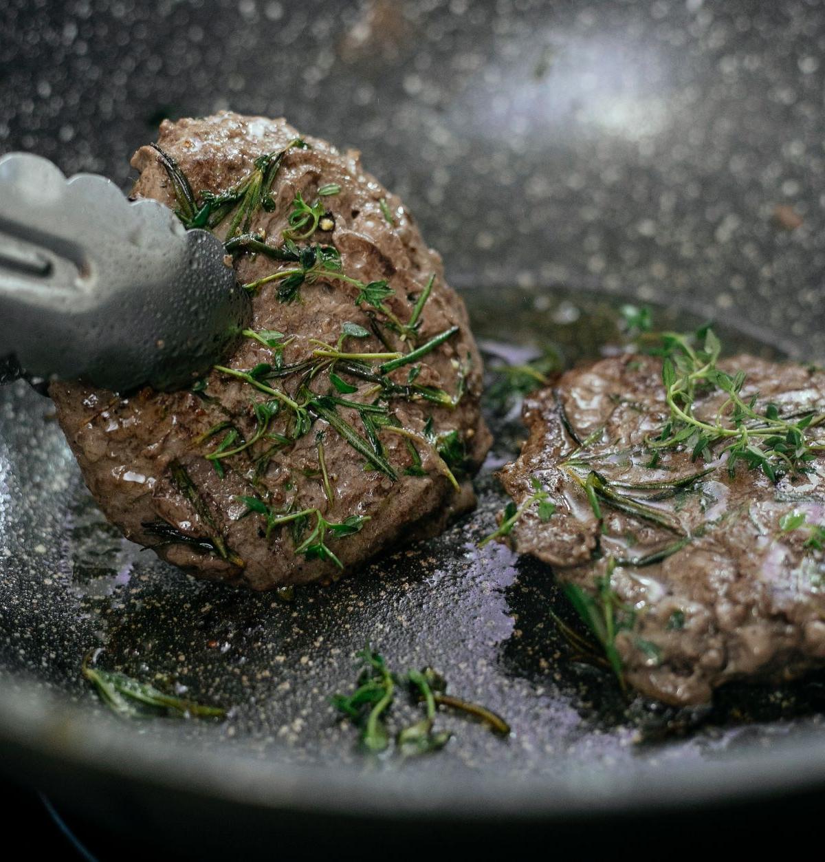 Pan-Seared Côte de Boeuf with Thyme Butter