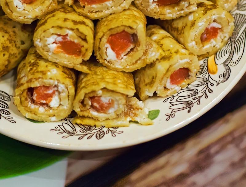 Cream Cheese and Salsa Tortilla Roll-Ups