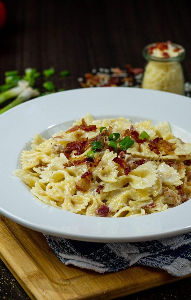 Creamy Bacon Ranch Pasta with Chicken