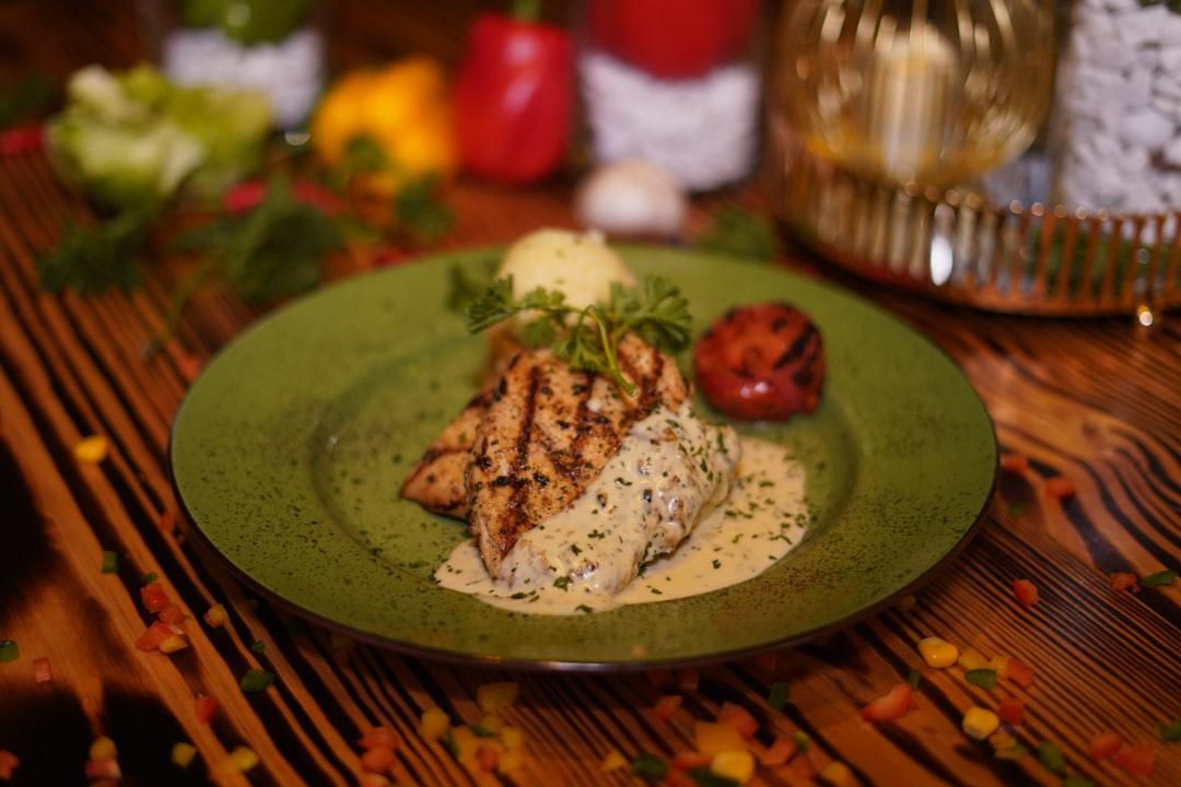 Creamy Chicken (Pollo a la Crema)
