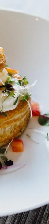 Creamy Chicken Vol-au-Vent Cups