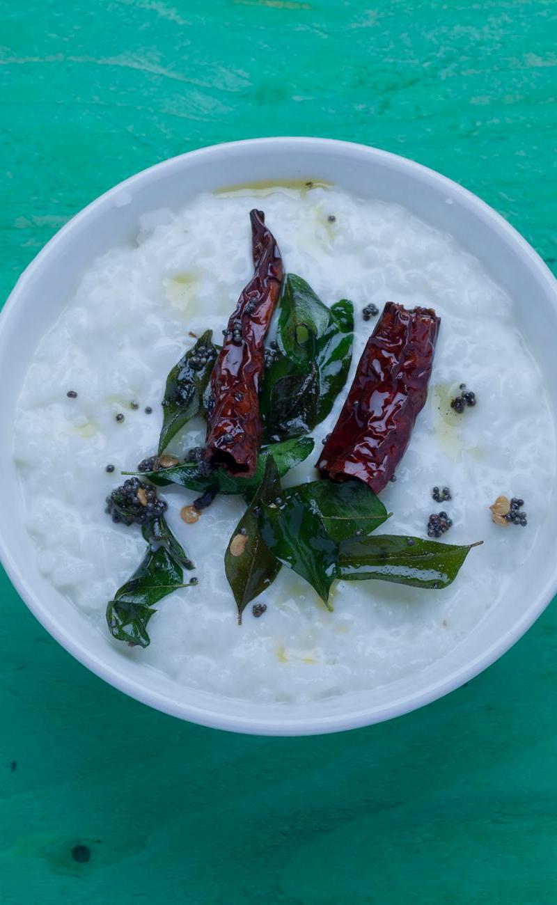 Creamy Curd Rice with Chili & Onion