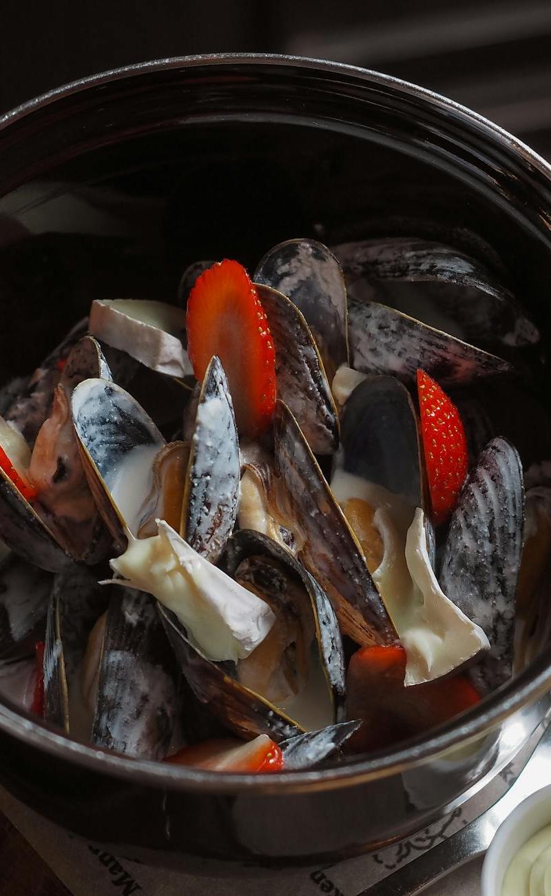 Creamy Mussels in 15 Minutes