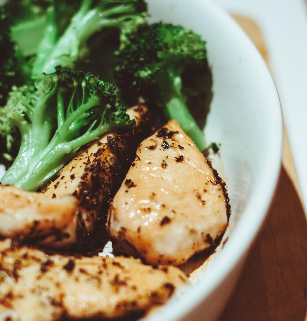 20-Min Creamy Mustard Chicken & Broccoli