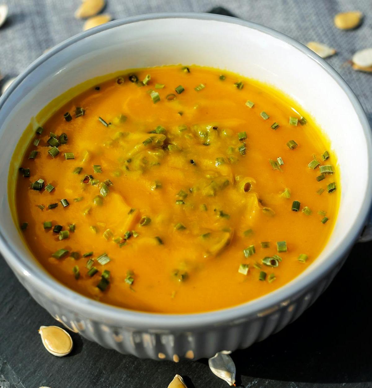 Creamy Pumpkin Soup with Crispy Seeds