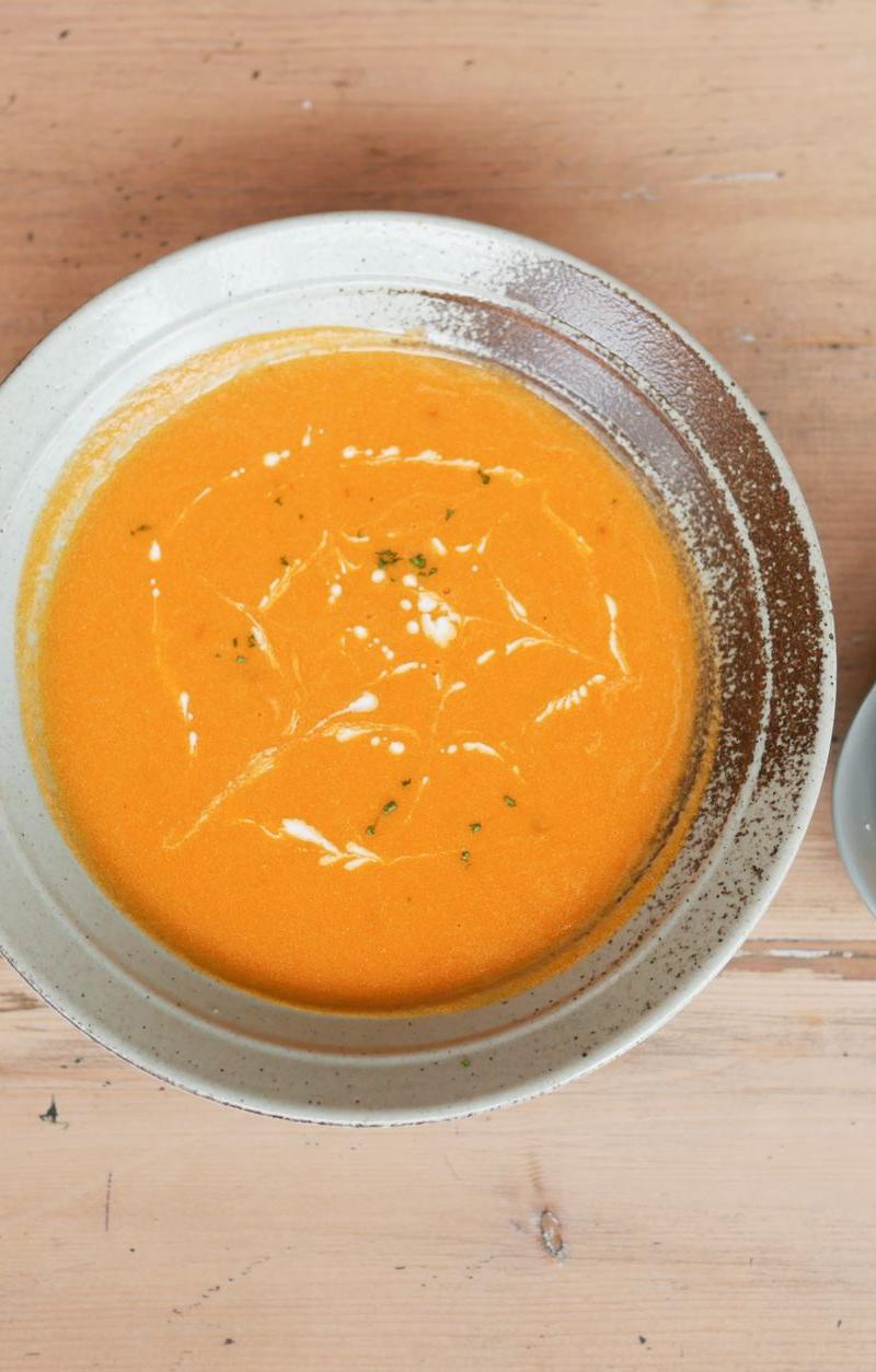 Creamy Pumpkin Soup with Garlic Bread