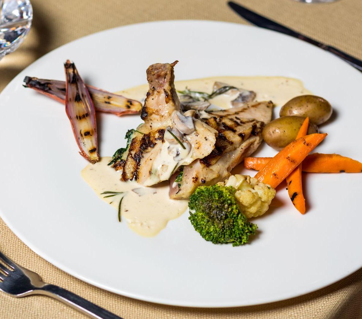 25-Min Creamy Tarragon Chicken & Roasted Veg