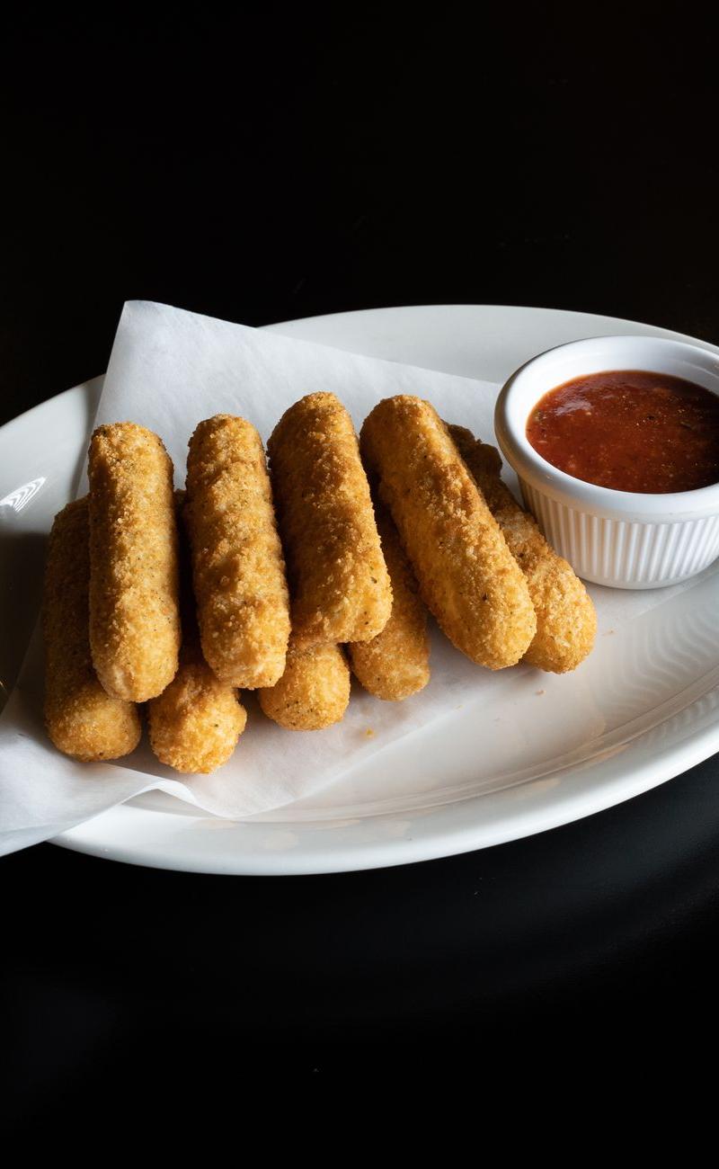 Crispy Air Fryer Mozzarella Sticks