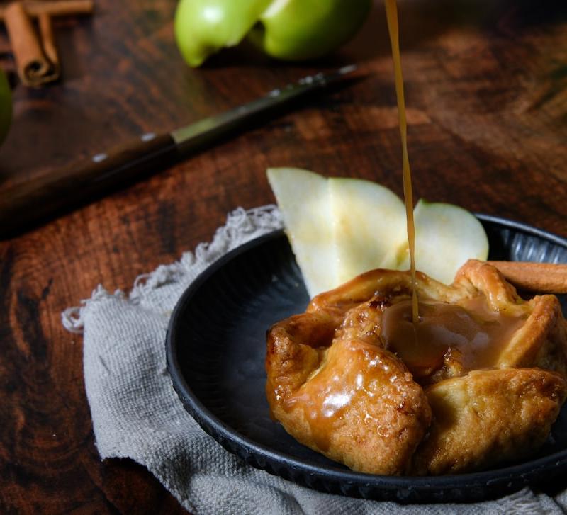 15-Min Crispy Apple Hand Pies