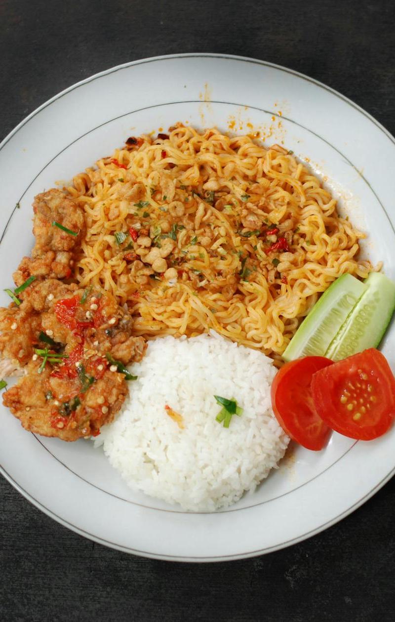 Crispy Ayam Goreng with Sambal & Sides