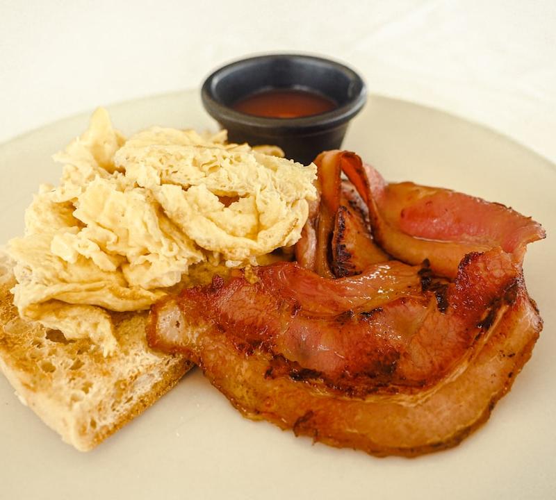 Crispy Bacon and Eggs