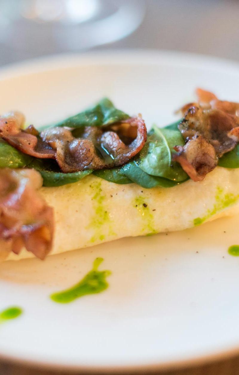 Crispy Bacon & Spinach Egg White Omelette