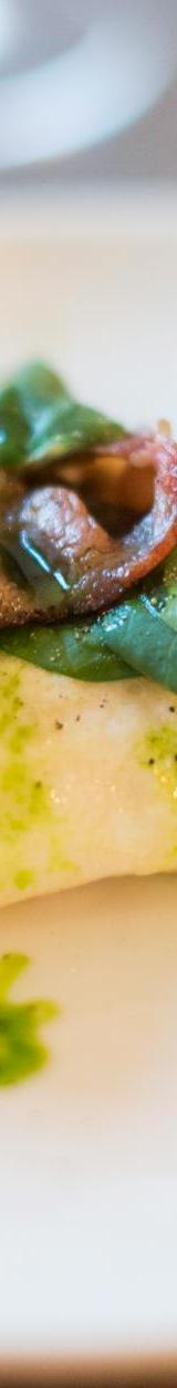 Crispy Bacon & Spinach Egg White Omelette