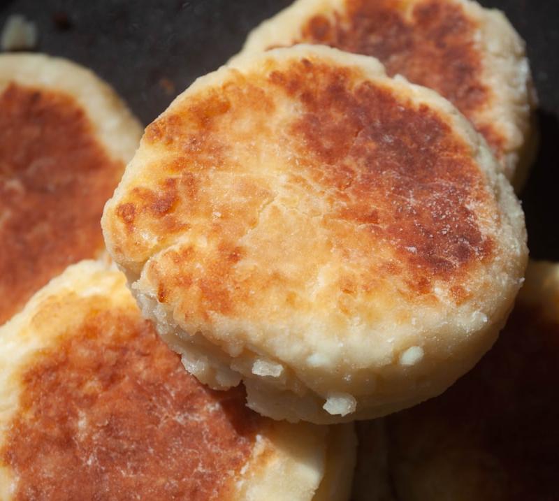 Crispy-Bottom Pork Buns