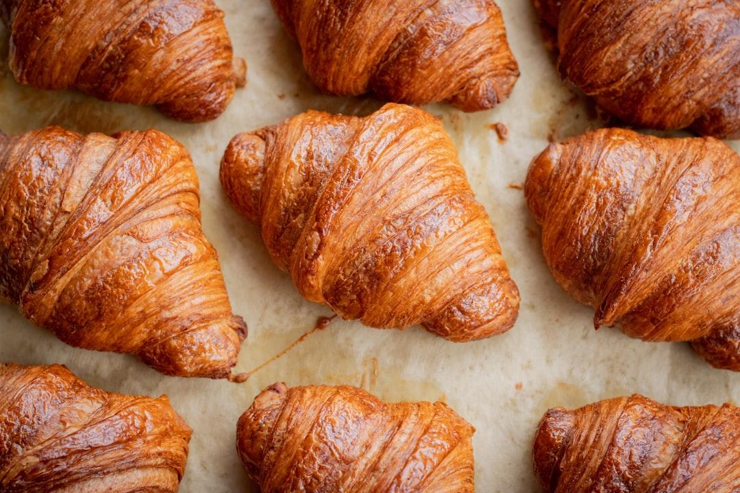25-Min Crispy Butter Croissant Bake