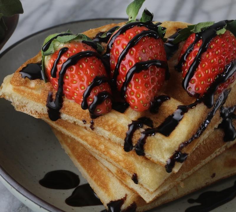 Crispy Buttermilk Waffles