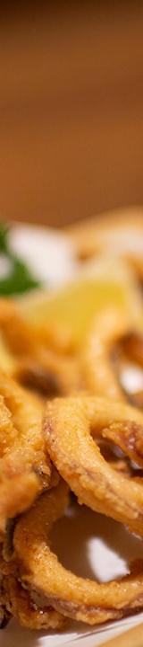 Crispy Calamares a la Romana with Lemon