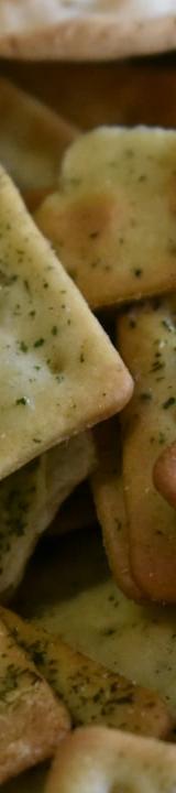 Crispy Cheese Crackers
