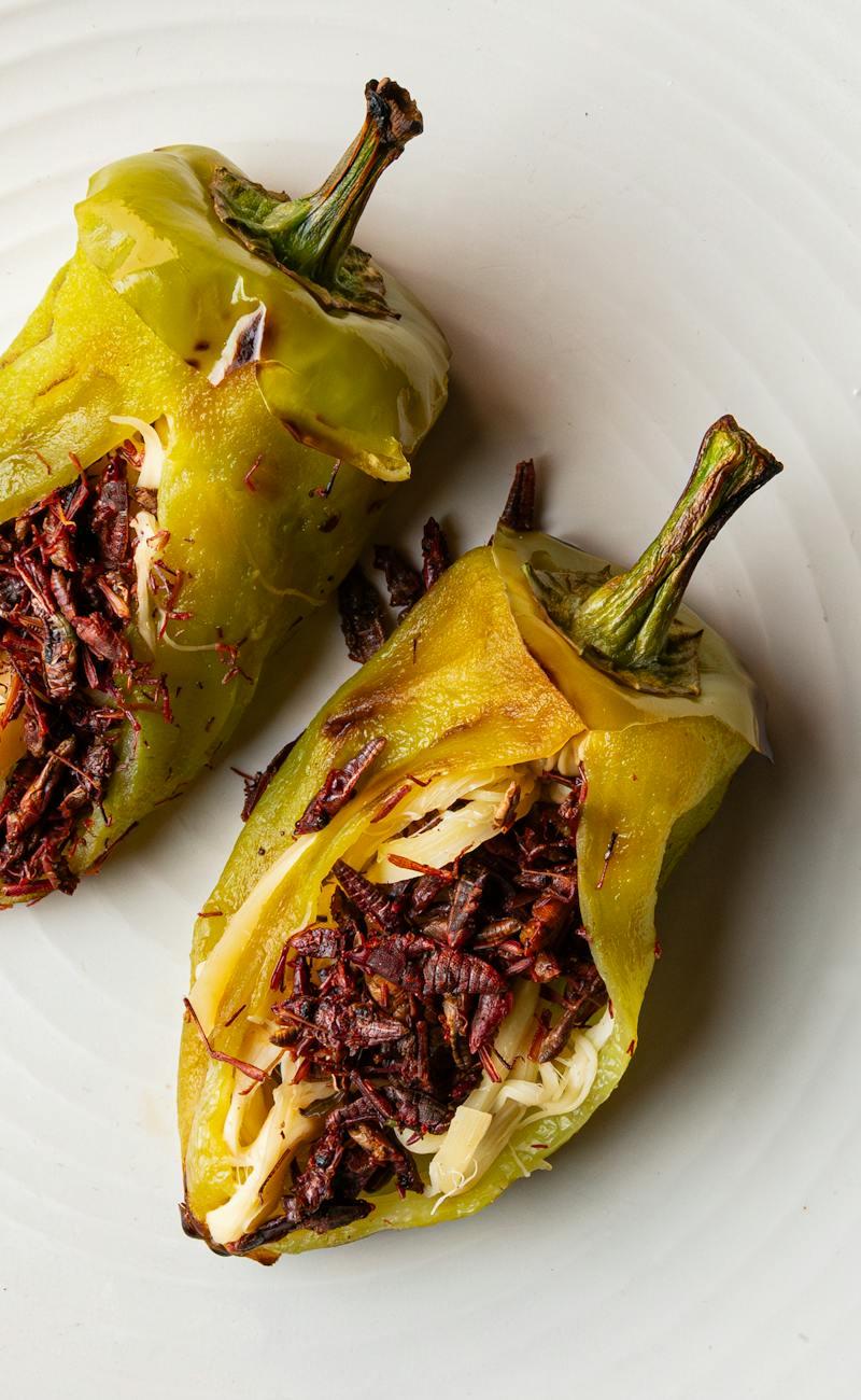 Crispy Chile Güero Relleno