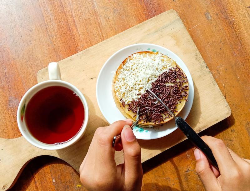 Crispy Coconut Serabi in 15 Minutes