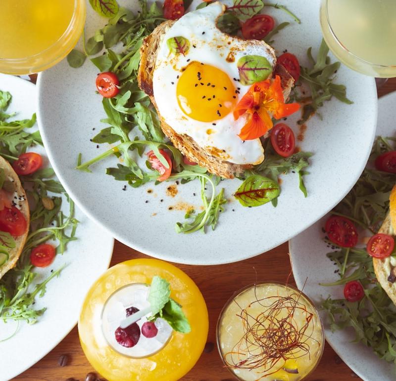 Crispy Egg & Avocado Bagel with Arugula