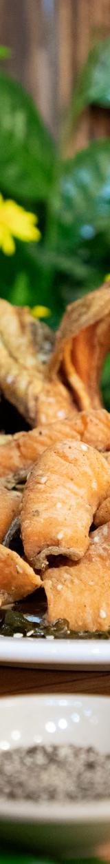 Crispy Garlic Fish with Dipping Sauce