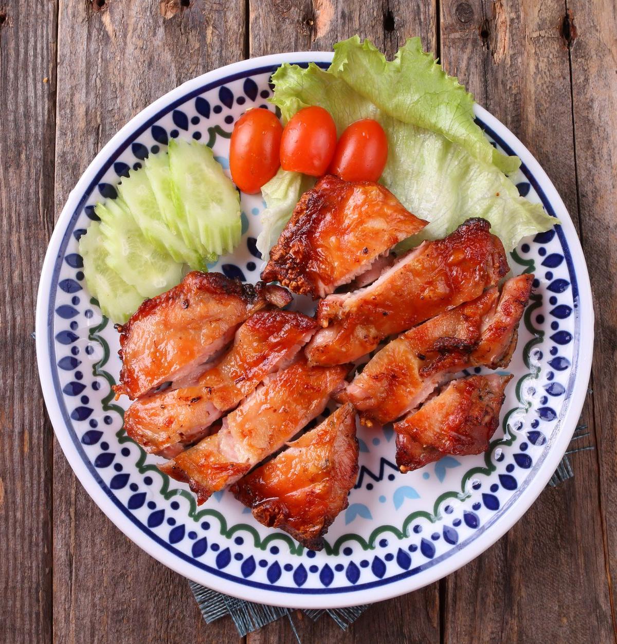 Crispy Garlic Parmesan Air Fryer Chicken Thighs