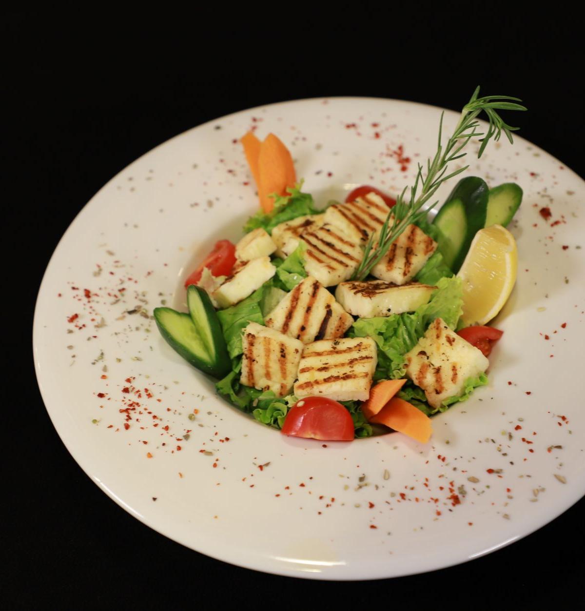 Crispy Halloumi Fattoush with Lemon