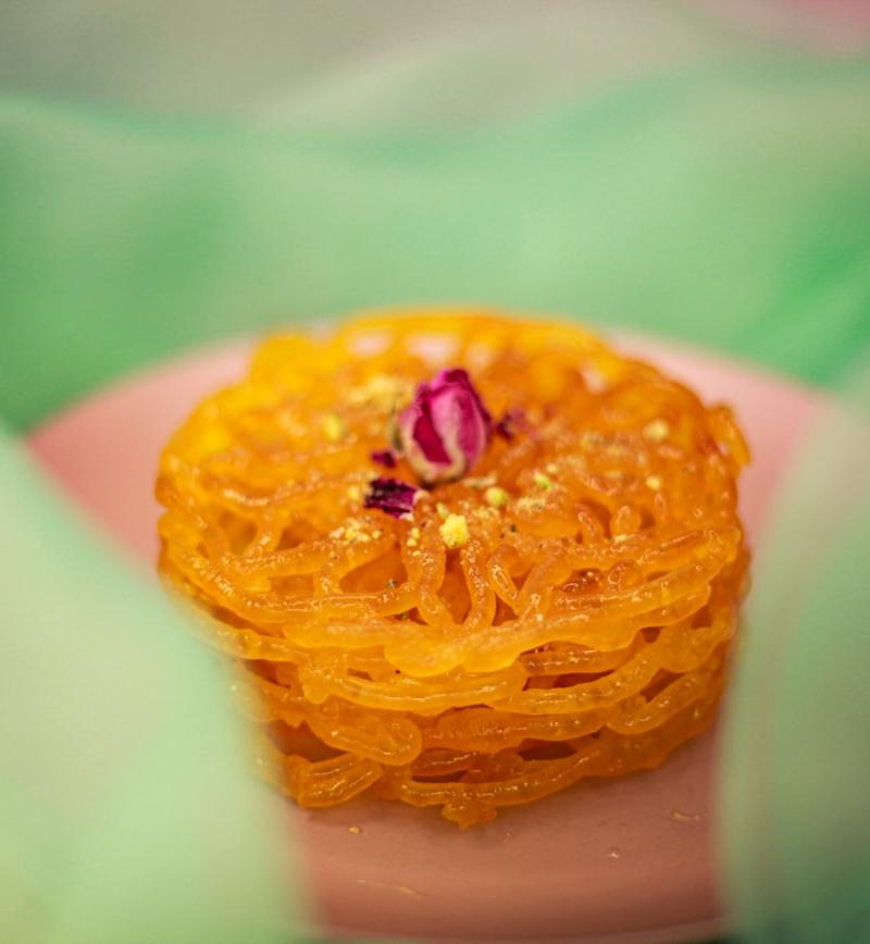 15-Minute Crispy Jalebi Swirls
