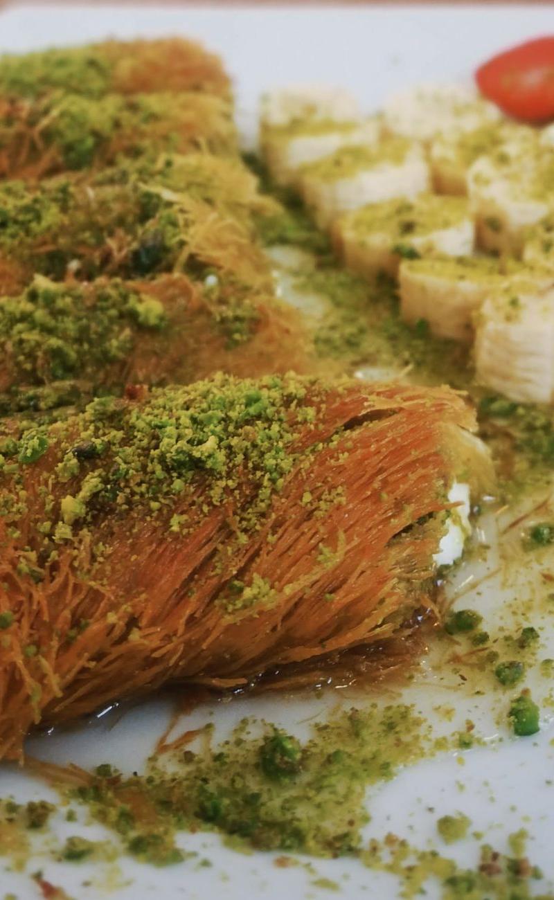 5-Min Crispy Künefe with Fresh Fruit