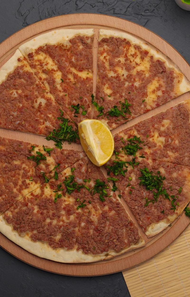 15-Min Crispy Lahmacun with Lemon