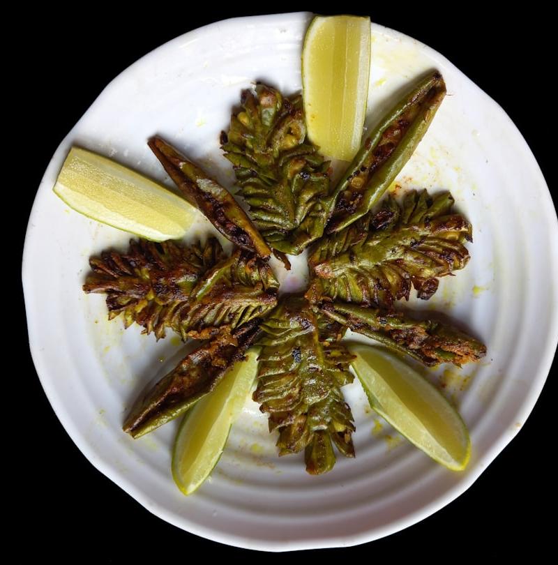 20-Min Crispy Mahshi Grape Leaves