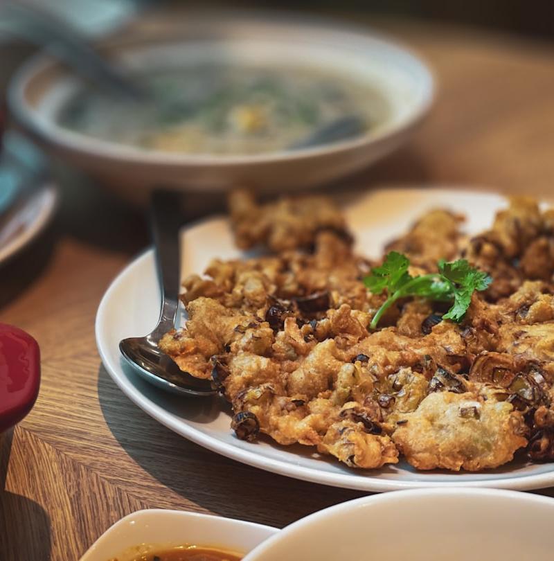 Crispy Oyster Omelette
