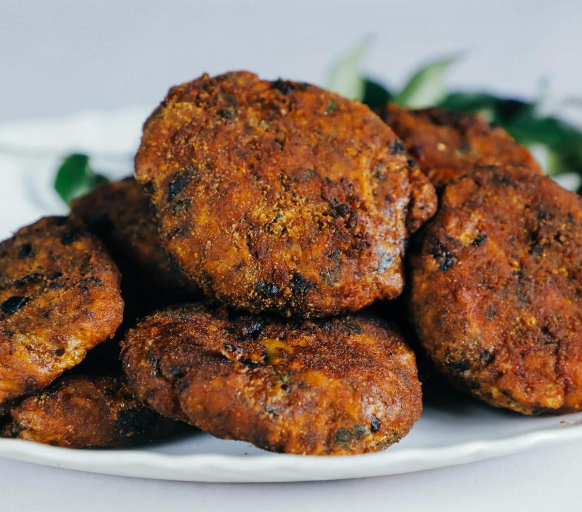 Crispy Pan-Fried Frikadellen