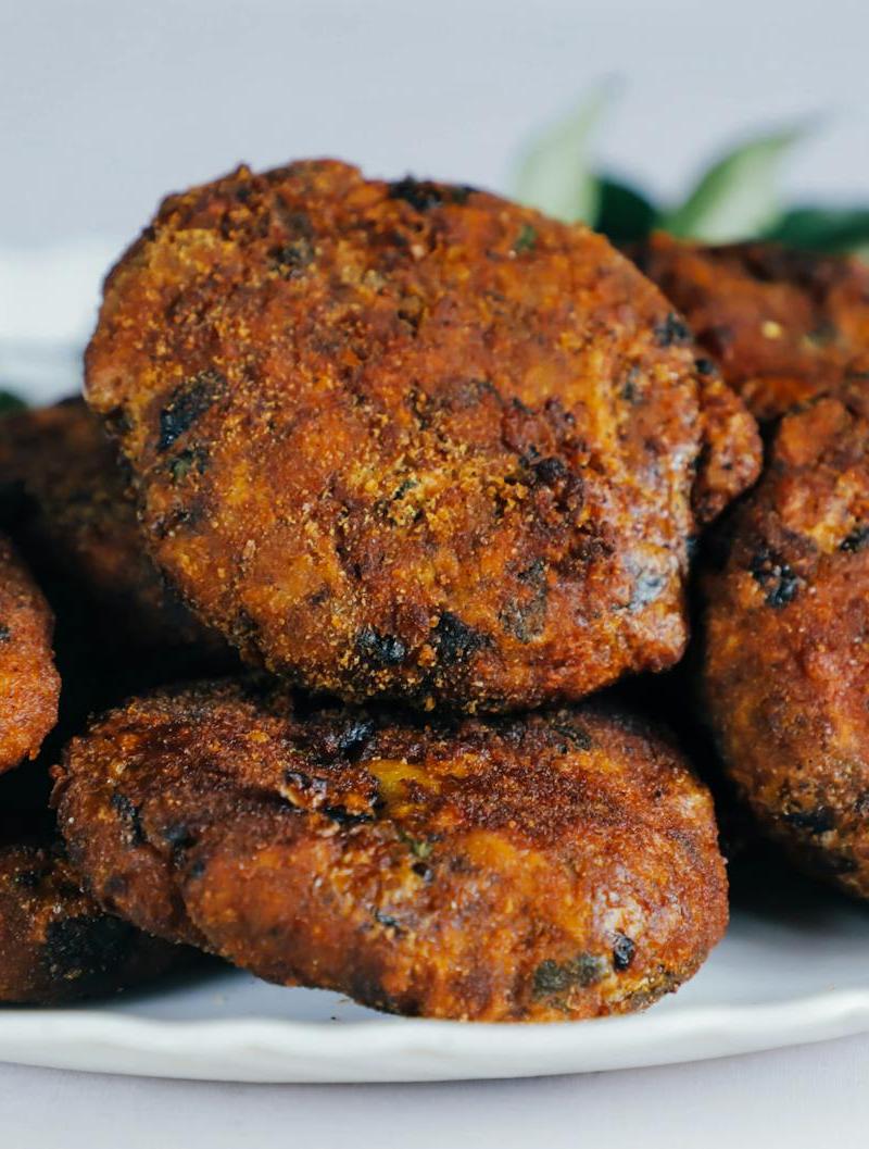 Crispy Pan-Fried Frikadellen
