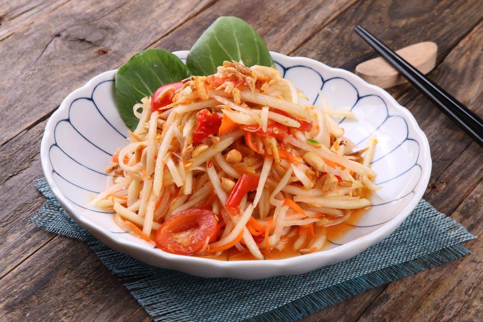 Crispy Papaya Salad with Peanuts