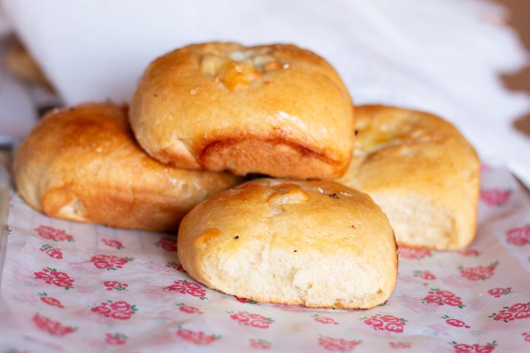 Crispy Pepperoni Pizza Rolls