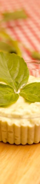 Crispy Phyllo Cups with Creamy Herb Filling