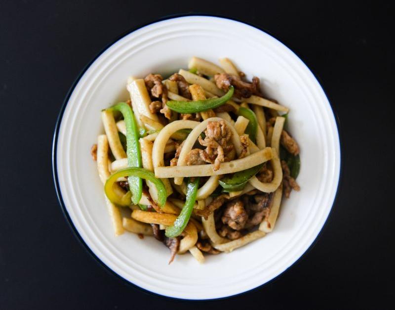 15-Min Crispy Pork Pepper Buns