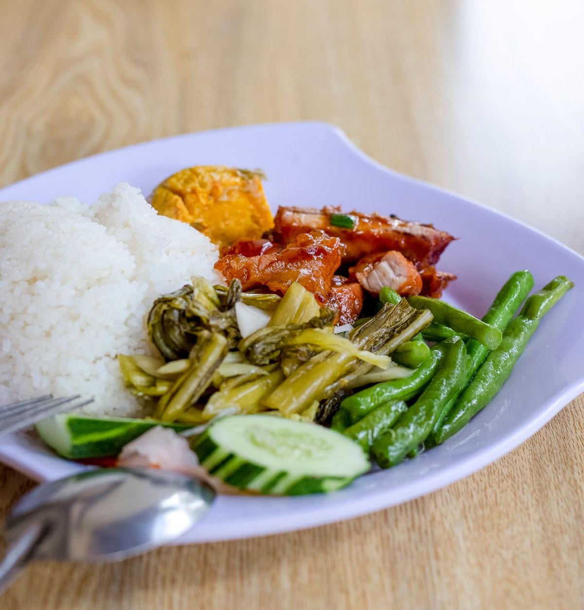 Crispy Pork & Rice Broken
