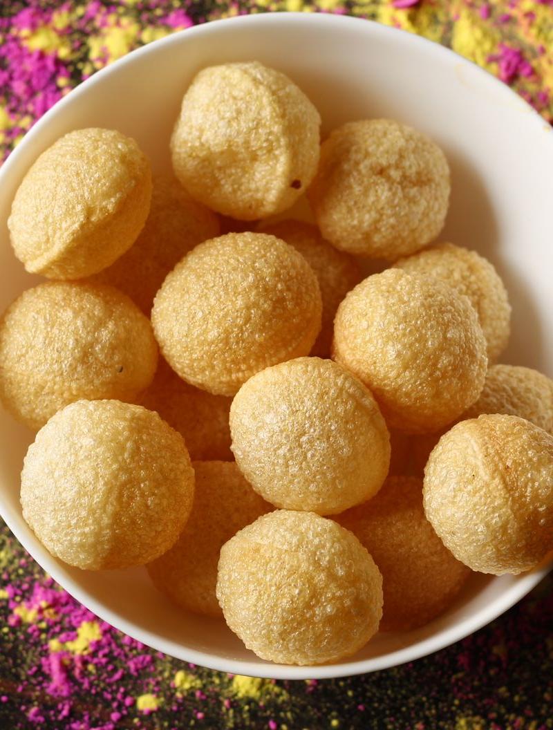 Crispy Puchka with Tangy Spiced Water