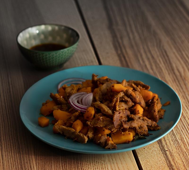 Crispy Pyttipanna with Quick Dipping Sauce