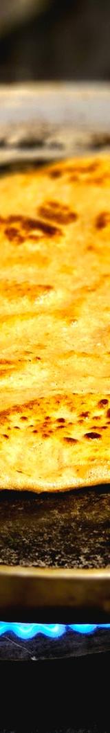 Crispy Roti Canai with Curry Dip
