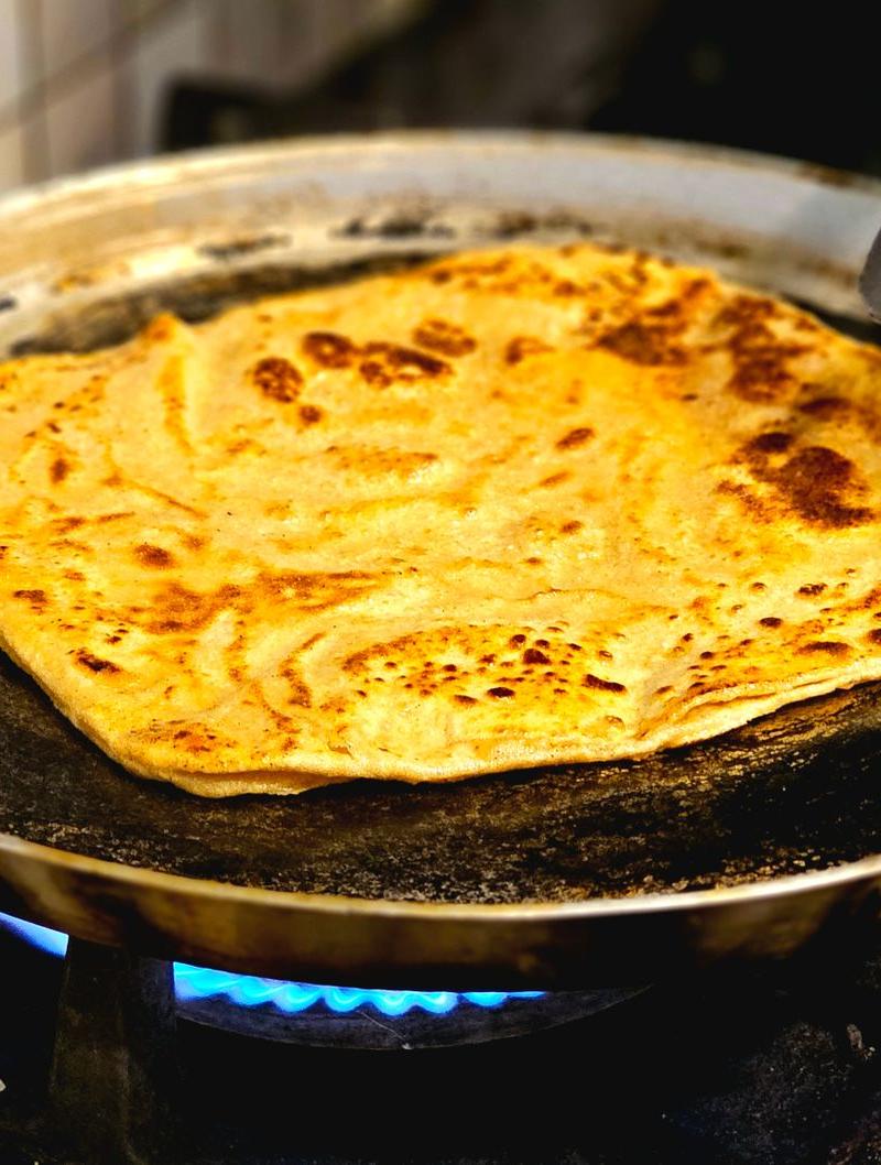 Crispy Roti Canai with Curry Dip