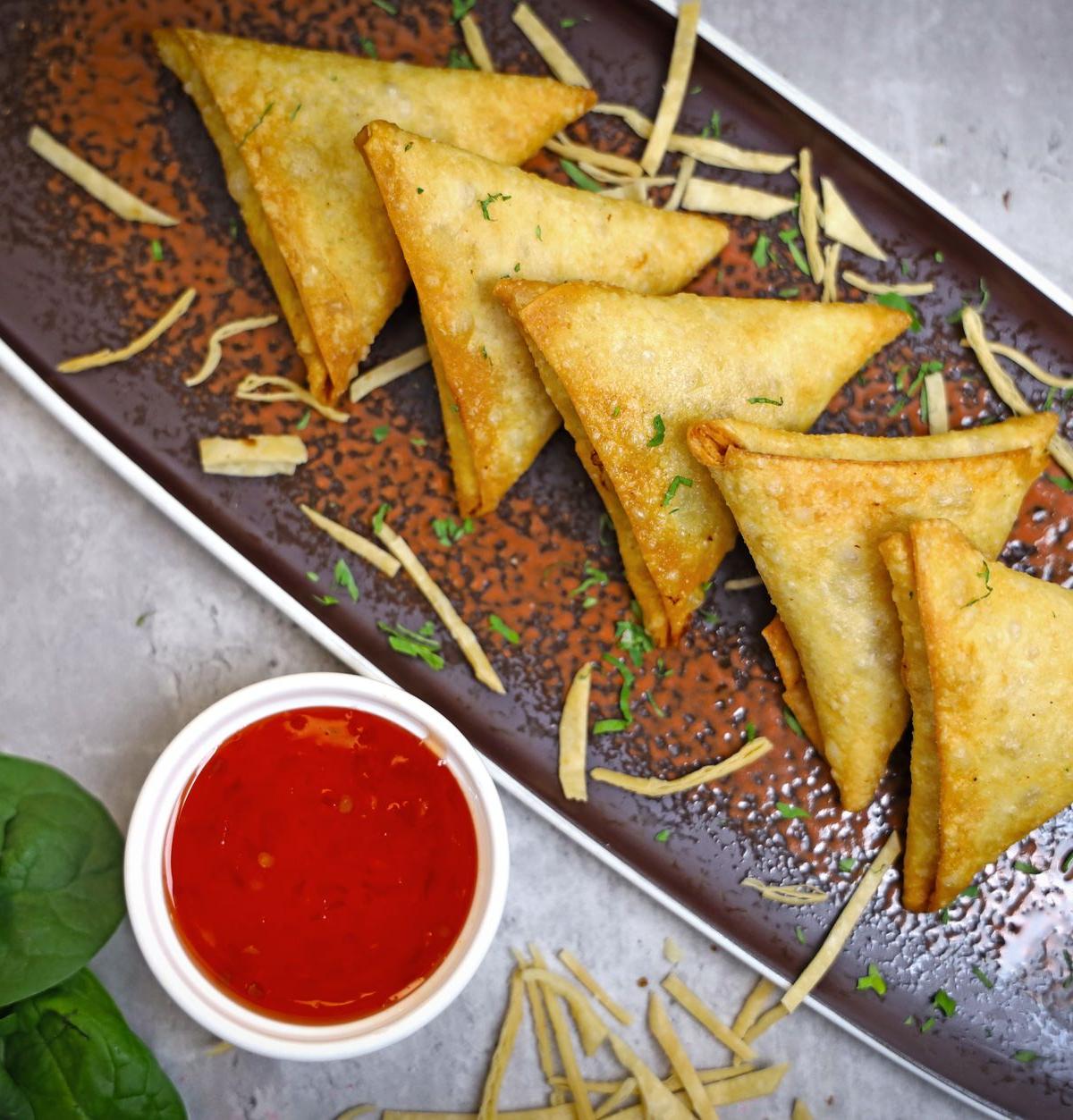 Crispy Sambusa with Sweet Chili Dip