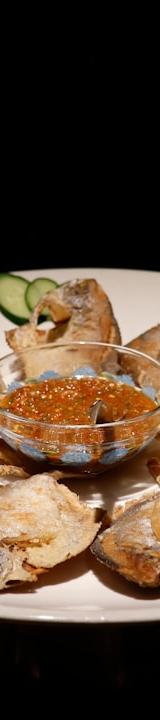 Crispy Seafood Batagor with Peanut Sauce