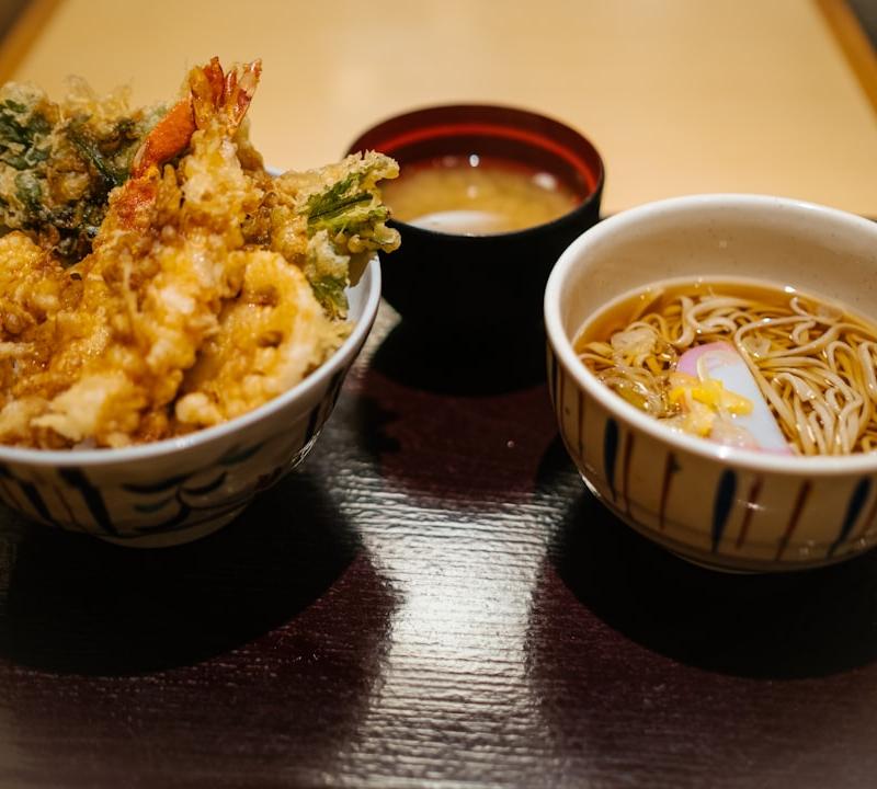 Crispy Shrimp Soba